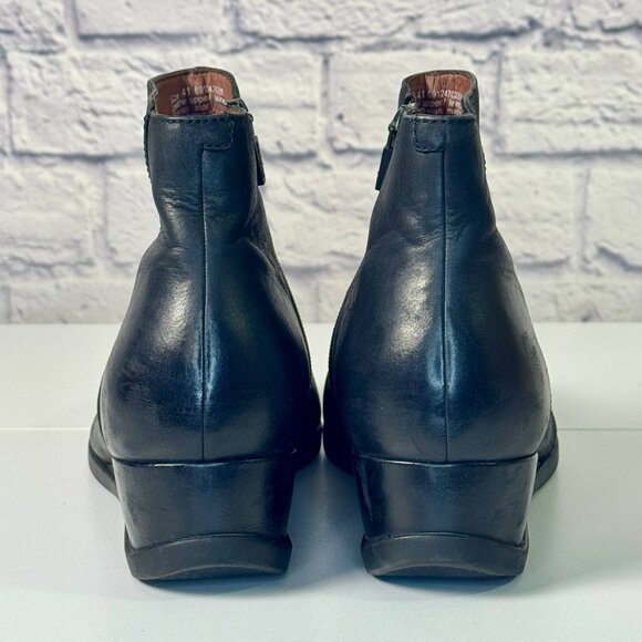 Dansko Serenity Black Waterproof Leather Wedge Boots – Size 41 (US 10.5–11) - Picture 4 of 8